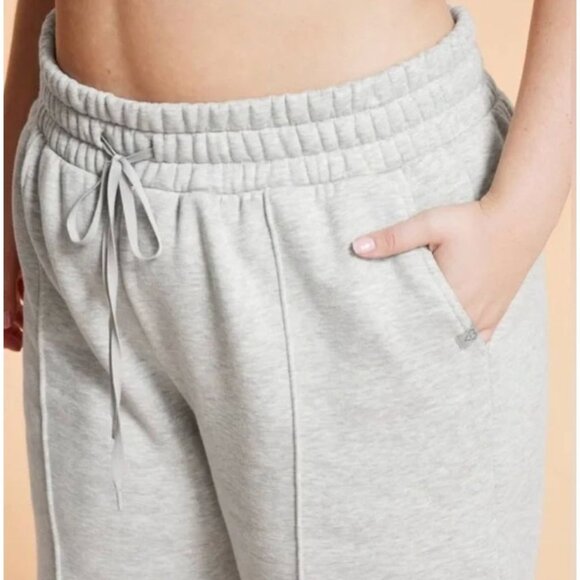 NWT Blogilates Women's Travel Trouser High-Rise Wide Leg Sweatpants Grey Small - Picture 9 of 9